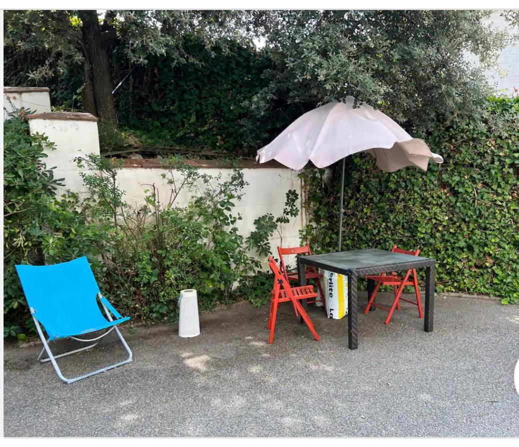 Apartamento Abierto Con Patio Matadepera Exterior foto