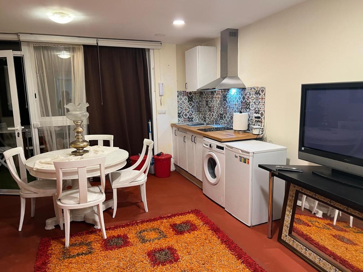 Apartamento Abierto Con Patio Matadepera Exterior foto