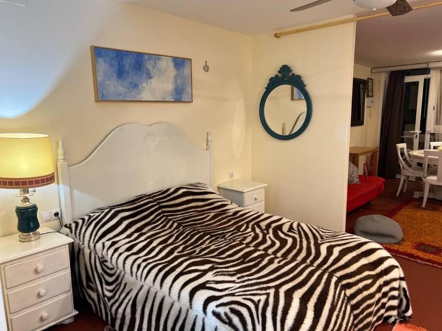 Apartamento Abierto Con Patio Matadepera Exterior foto