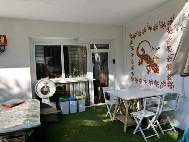 Apartamento Abierto Con Patio Matadepera Exterior foto